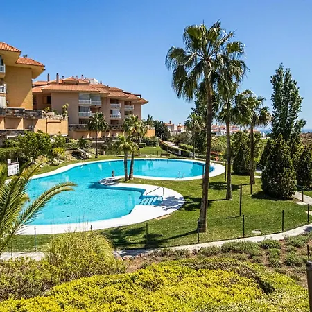 2 Bedroom Beautiful In Apartment Benalmadena
