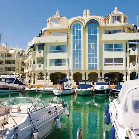 Apartment 2 Bedroom Beautiful In Benalmadena