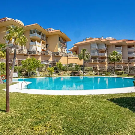 2 Bedroom Beautiful In Apartment